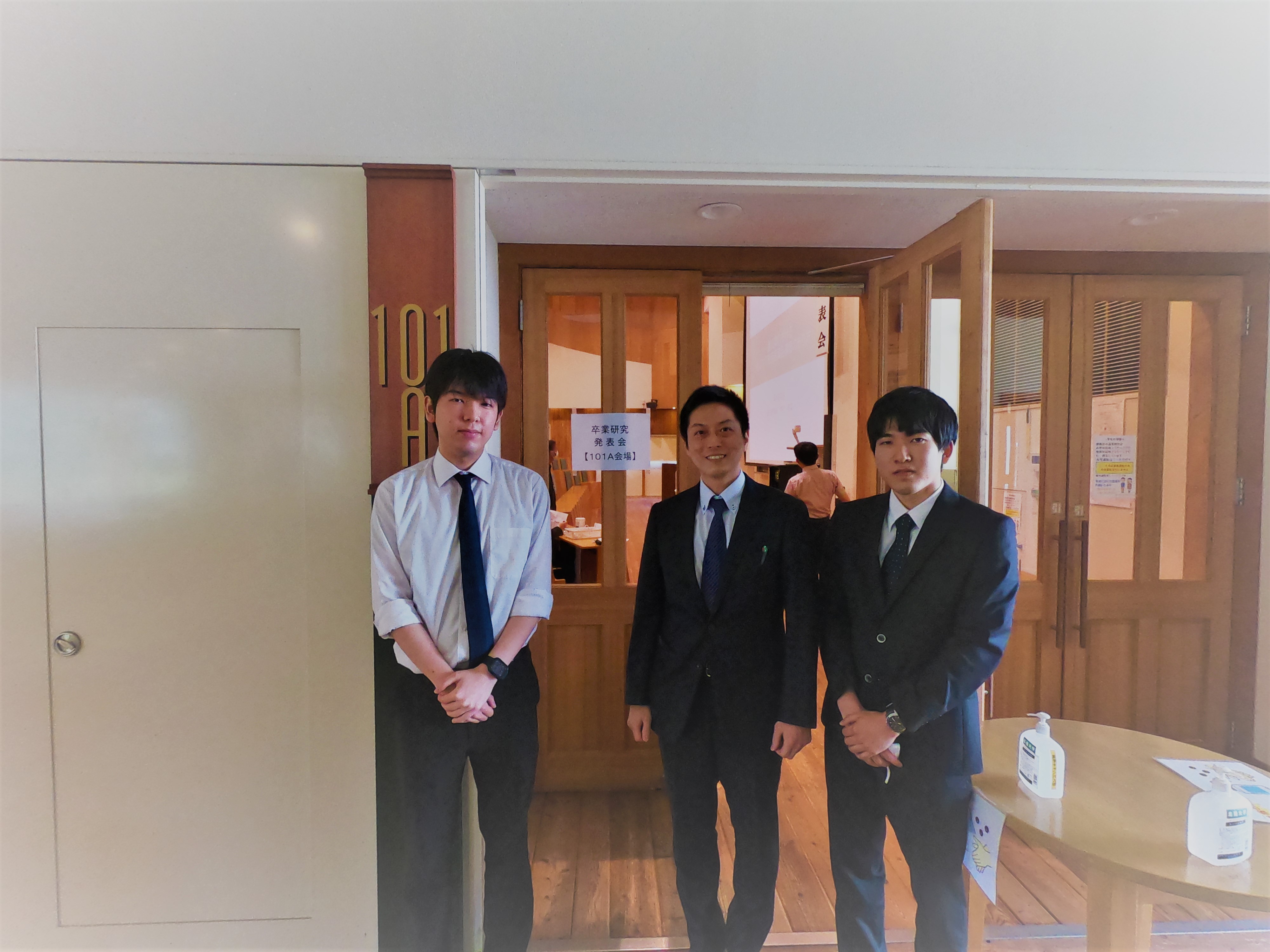 3人集合.jpg