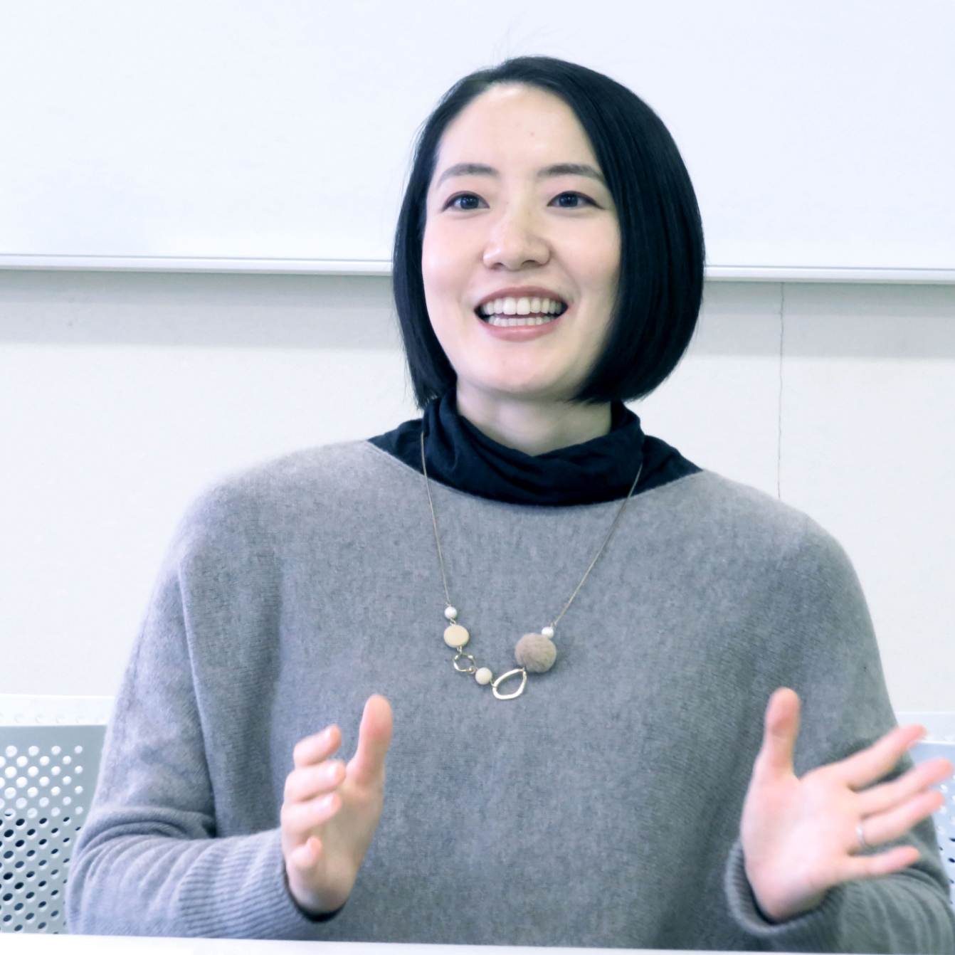 Interviews With Teachers 北陸大学 Interviews With Teachers 北陸大学