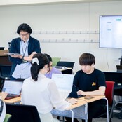 北陸大学と株式会社truestarがオープンデータを用いたデータサイエンス教育で協力