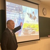 現代社会と職業　自衛隊の仕事について学ぶ