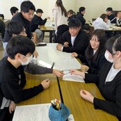 経済経営学部 第3回入学予定者スクーリングを実施