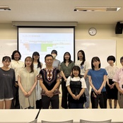 カンボジアの教育問題について学ぶ