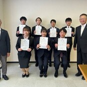 2025年度北陸大学特別奨励金及び留学生特別奨学金認定書授与式を挙行（太陽が丘）