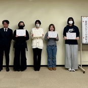 第25回読書感想文・第7回書評コンクール表彰式を開催