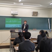 文理の「思い込み」を打破 ― 大聖寺高校にて特別講義を実施