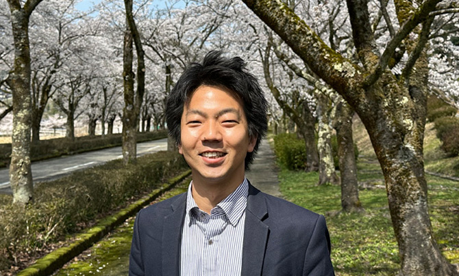 東岡 達也